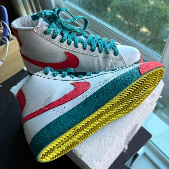 Nike Shoes - Nike Women's multi Trainers